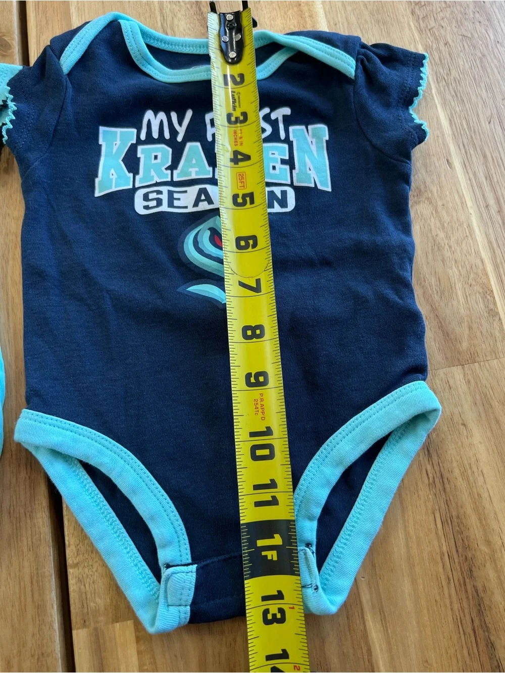 Seattle Kraken NHL Baby Bodysuit Lot 2 Pack 6-9 Months Official Licensed